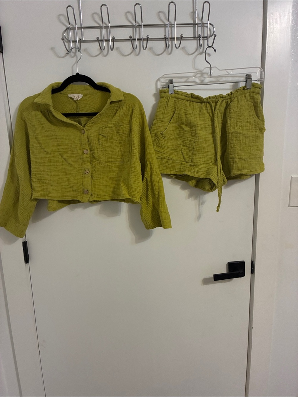 Cropped Button-Front Top & Drawstring Shorts Set - Chartreuse Fits like a small